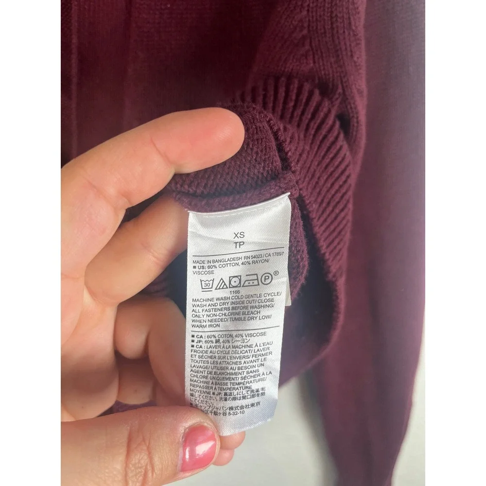 FLAW Banana Republic Cropped V-Neck Cardigan Sweater Button Front Burgundy XS - Picture 5 of 7